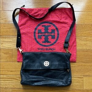 Tory Burch Black Leather fold over crossbody Bag